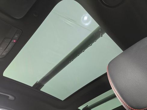 Used 2022 Mercedes-Benz GLC 43 AMG 4MATIC image 15