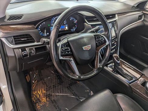 Used 2016 Cadillac XTS Luxury AWD/4WD image 10