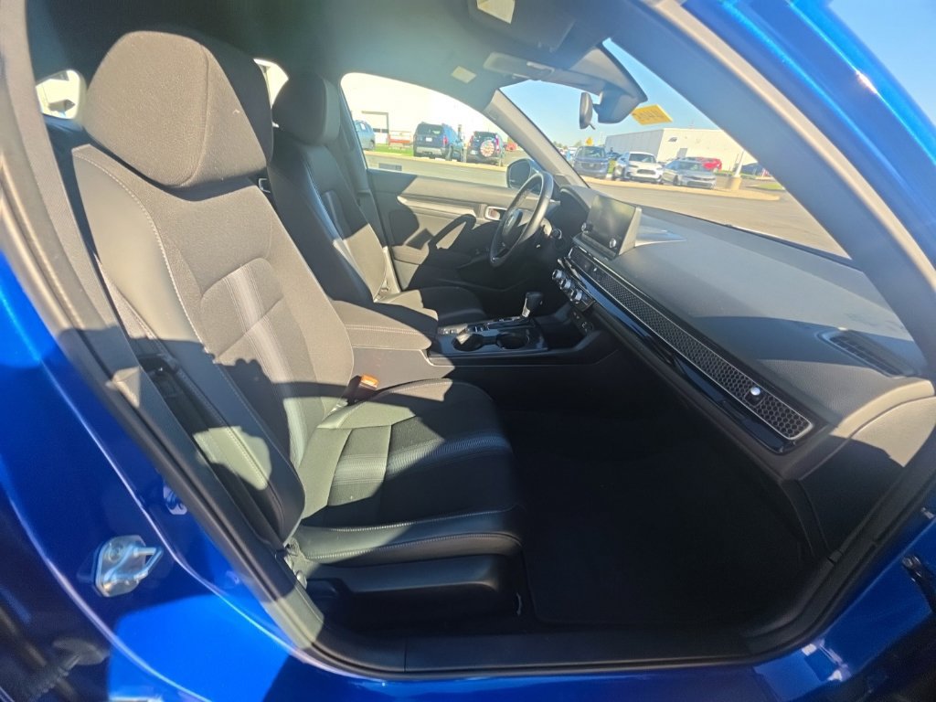 Used 2023 Honda Civic Sport image 34