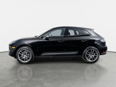 Used 2025 Porsche Macan Turbo AWD/4WD image 16