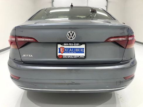 Used 2019 Volkswagen Jetta SE image 21
