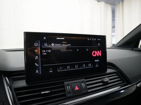 Used 2023 Audi SQ5 Premium Plus w/ Premium Plus Package image 6