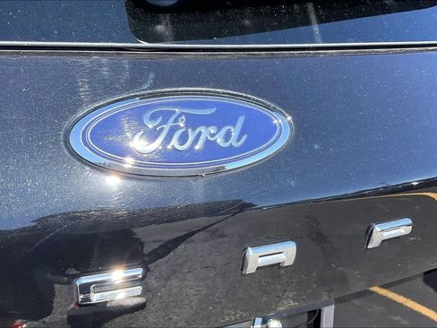 Certified 2024 Ford Escape Active AWD/4WD image 32