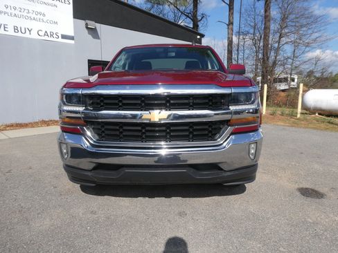 Used 2018 Chevrolet Silverado 1500 LT w/ All Star Edition image 2