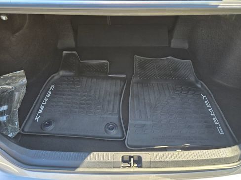 Used 2019 Toyota Camry SE FWD image 11