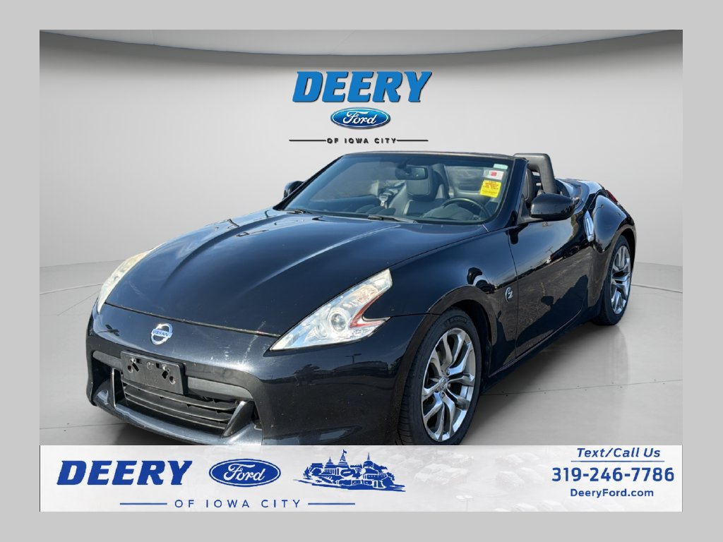Used 2010 Nissan 370Z Touring RWD image 1