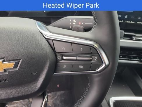 New 2026 Chevrolet Equinox LT w/ Convenience Package II image 23