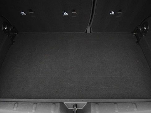 Used 2019 MINI Cooper S w/ Signature Upholstery Package image 27