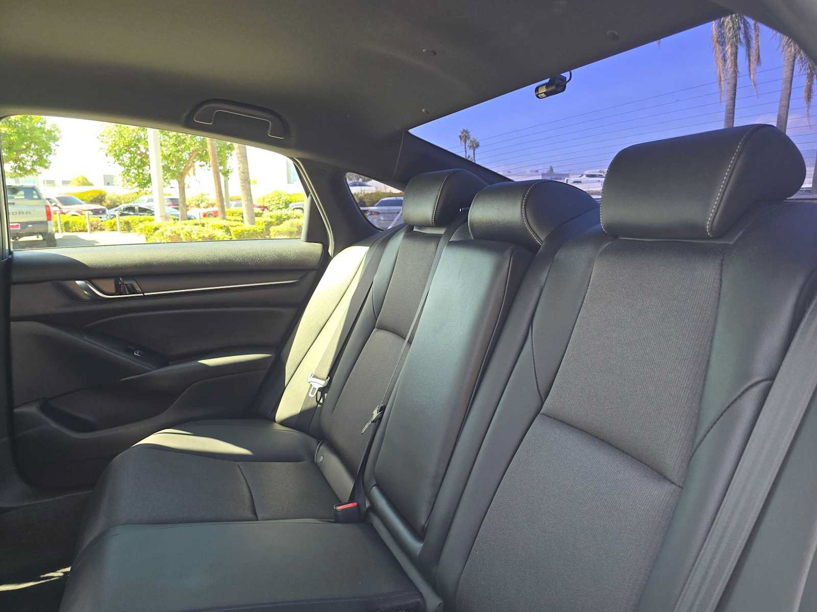 Used 2022 Honda Accord Sport image 17