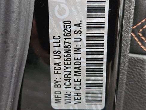 Used 2022 Jeep Grand Cherokee Summit w/ Advanced Protech Group IV image 38