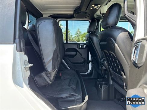 Used 2023 Jeep Gladiator Mojave w/ Safety Group image 26