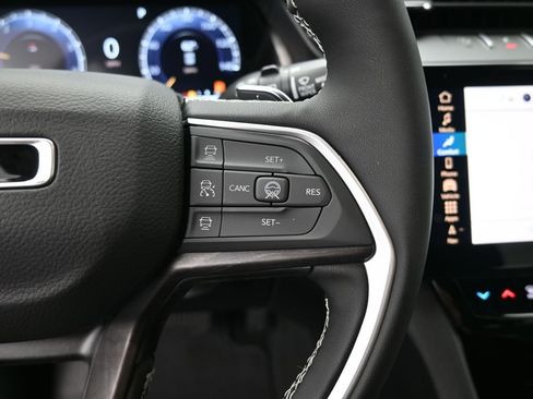 New 2026 Jeep Grand Cherokee Limited image 28