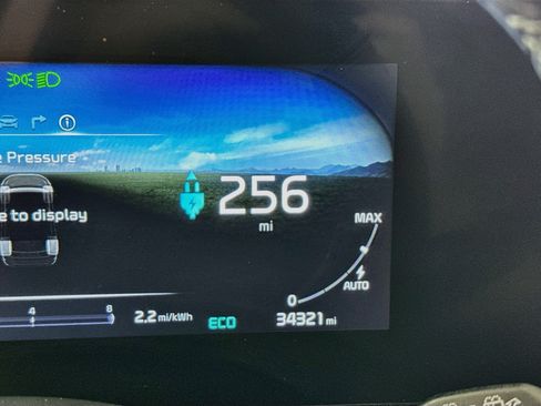Used 2024 Kia Niro Wind FWD image 30