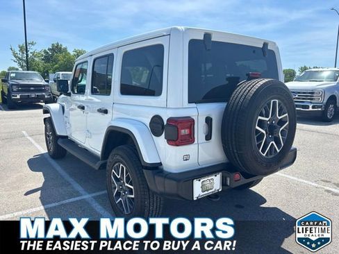 Used 2024 Jeep Wrangler Unlimited Sahara AWD/4WD image 21