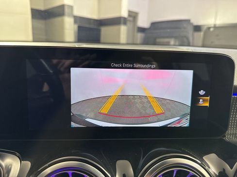 Certified 2022 Mercedes-Benz GLB 250 GLB 250 image 29