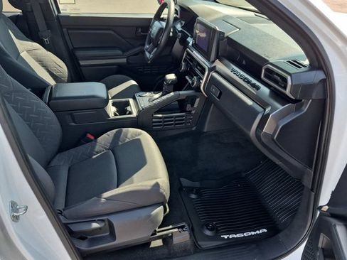 Used 2025 Toyota Tacoma SR5 RWD image 5