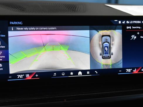 New 2026 BMW X7 M60i image 11