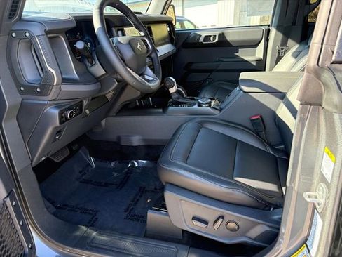 New 2025 Ford Bronco Badlands image 15