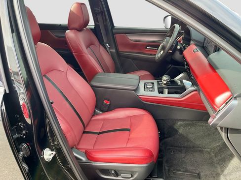 Used 2025 MAZDA CX-70 3.3 Turbo S w/ Premium Package image 29