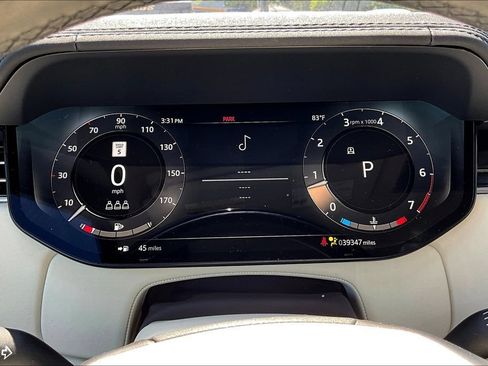 Used 2023 Land Rover Range Rover SE AWD/4WD image 13