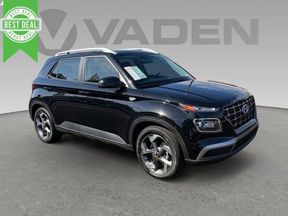 Used 2024 Hyundai Venue SEL