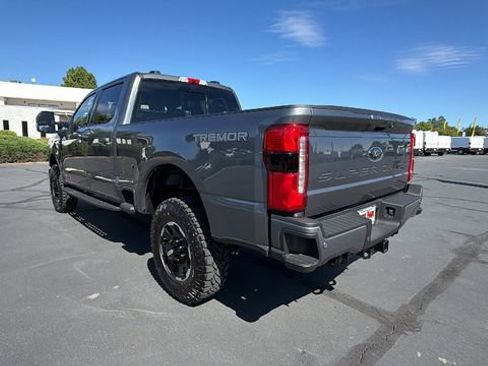 New 2026 Ford F250 Lariat w/ Tremor Off-Road Package AWD/4WD image 6
