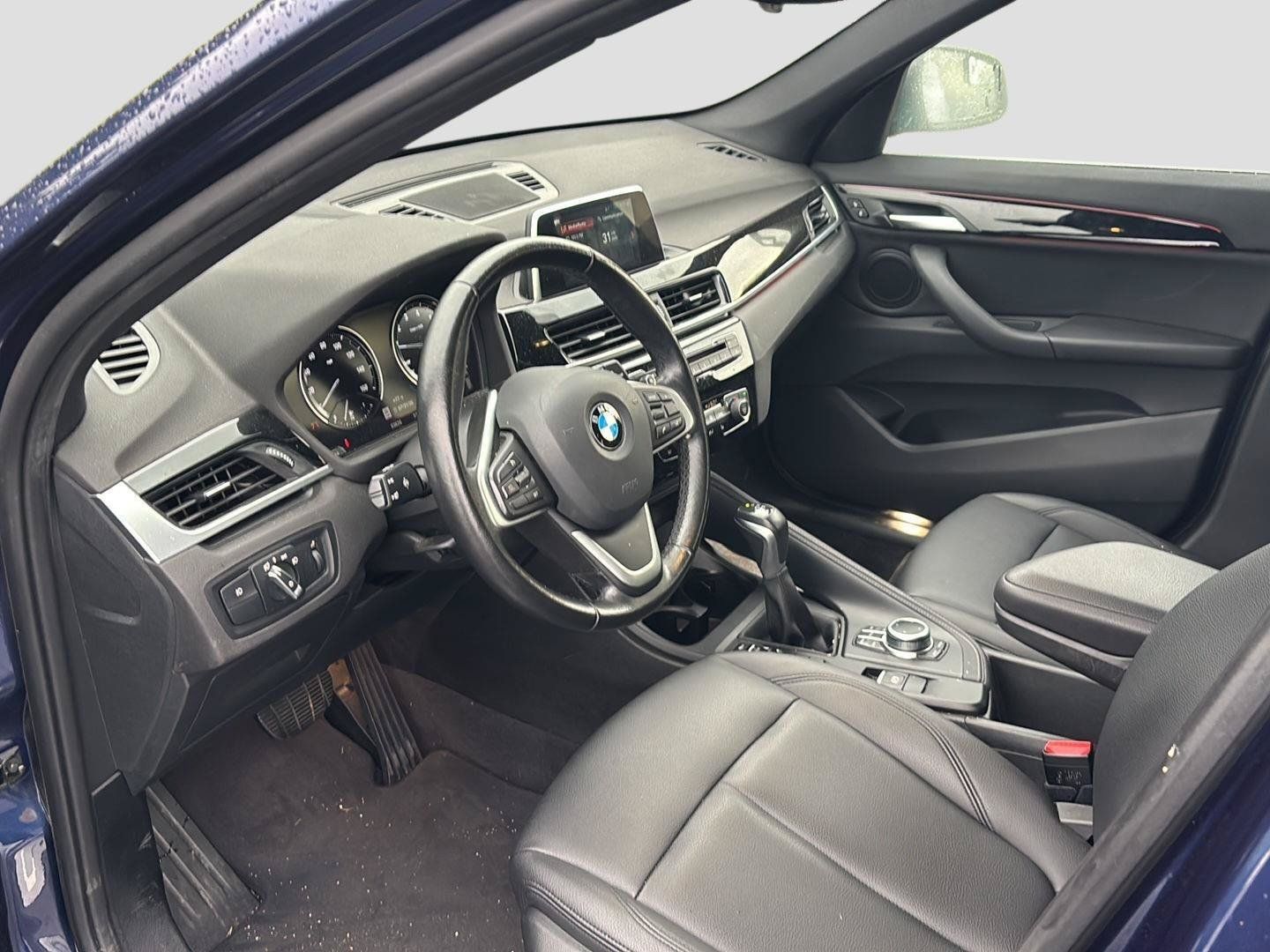 Used 2019 BMW X1 sDrive28i w/ Convenience Package FWD image 5