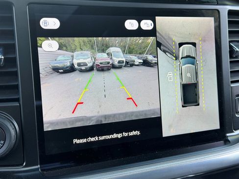 Used 2024 Ford F150 Lariat w/ Bed Utility Package AWD/4WD image 25