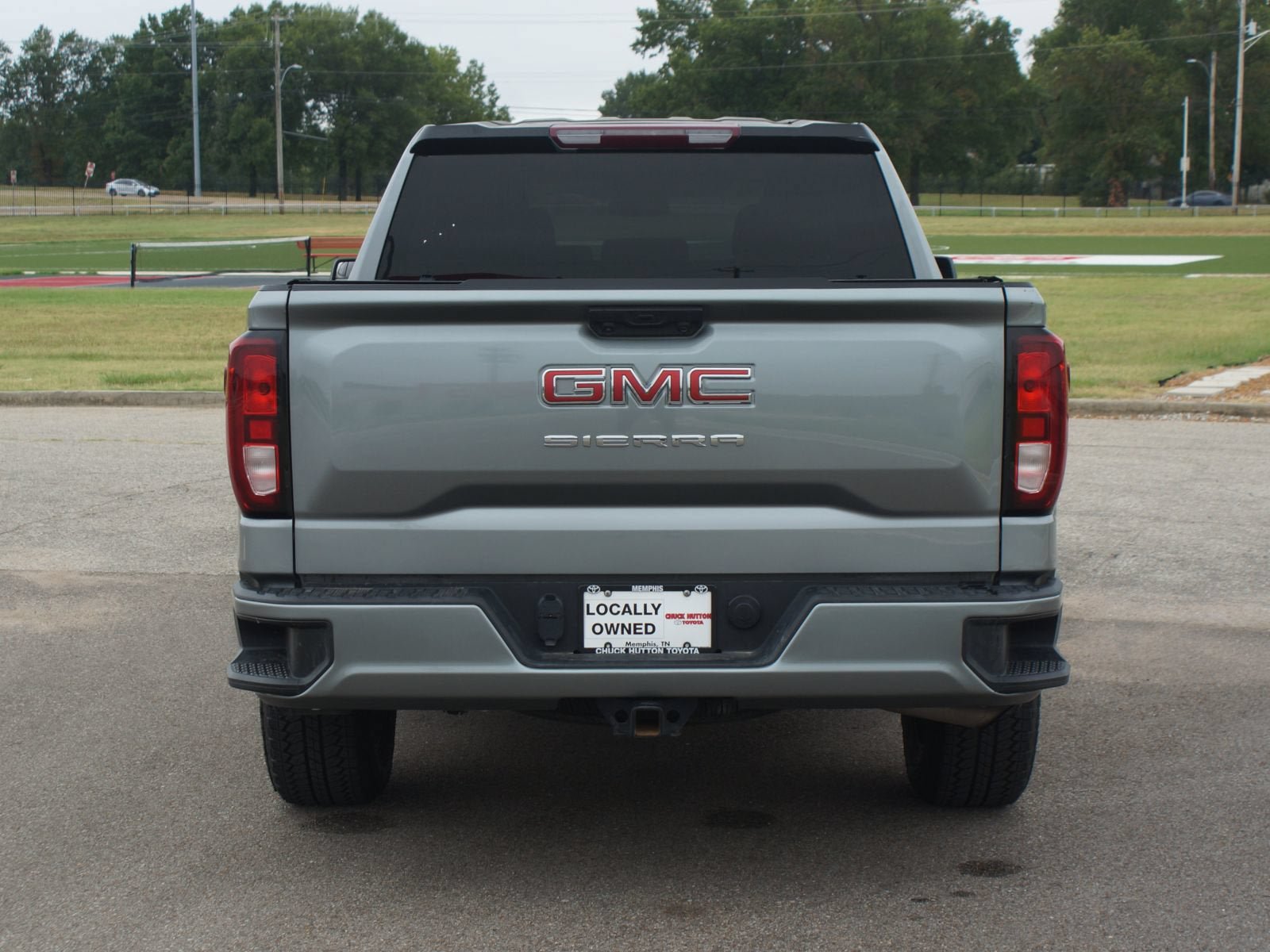 Used 2024 GMC Sierra 1500 Pro w/ Graphite Edition AWD/4WD image 3