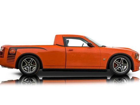 Used 2010 Dodge Charger Police RWD image 2