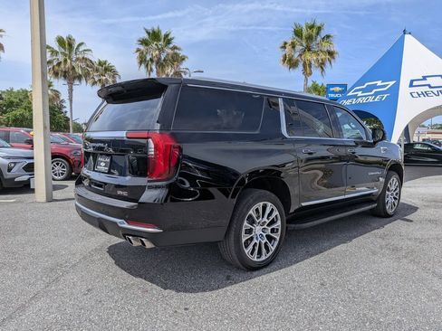 Certified 2025 GMC Yukon XL Denali AWD/4WD image 3