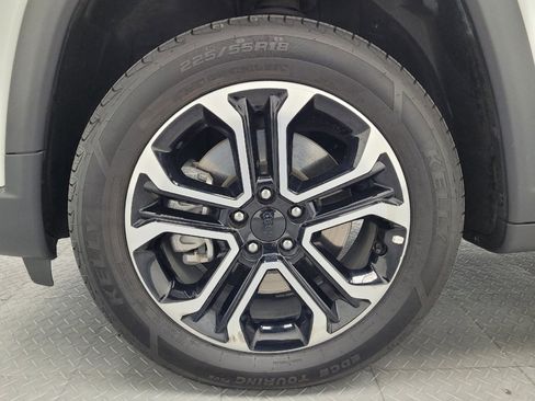 Used 2024 Jeep Compass Limited AWD/4WD image 31