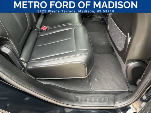 Used 2023 Jeep Grand Cherokee Limited AWD/4WD image 41