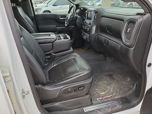 Used 2020 Chevrolet Silverado 1500 LTZ image 14