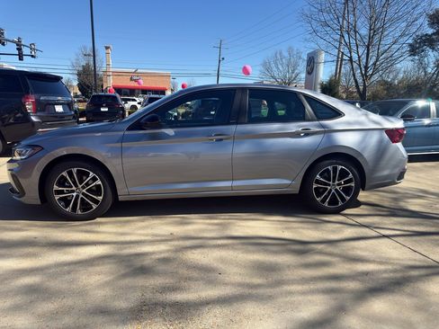 New 2026 Volkswagen Jetta Sport FWD image 8