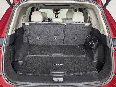 Used 2024 Nissan Rogue SL w/ SL Premium Package AWD/4WD image 19