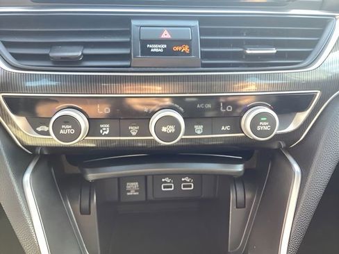 Used 2022 Honda Accord Sport image 22