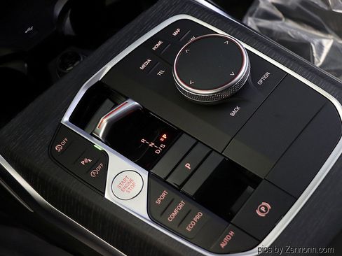 Used 2025 BMW 230i xDrive 230i xDrive w/ Premium Package image 22