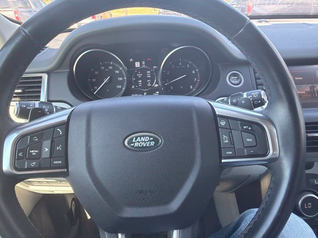 Used 2019 Land Rover Discovery Sport HSE AWD/4WD image 45