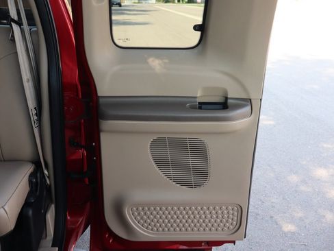 Used 2001 Ford F250 Lariat AWD/4WD image 23