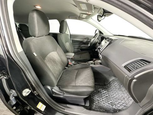 Used 2024 Mitsubishi Outlander Sport LE AWD/4WD image 27