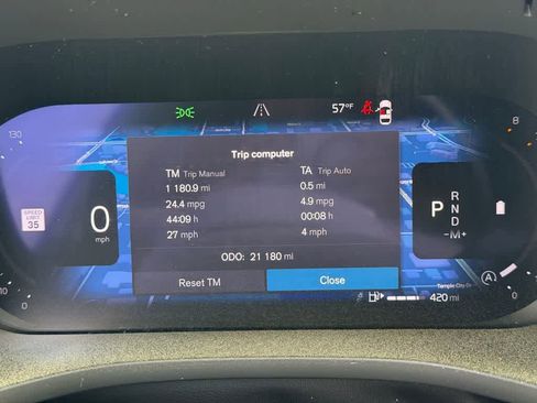 Used 2024 Volvo XC60 B5 Plus w/ Protection Package Premier image 23