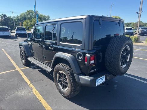 Used 2022 Jeep Wrangler Unlimited Sport AWD/4WD image 9