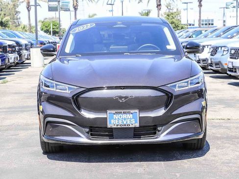 Certified 2022 Ford Mustang Mach-E Premium AWD/4WD image 2