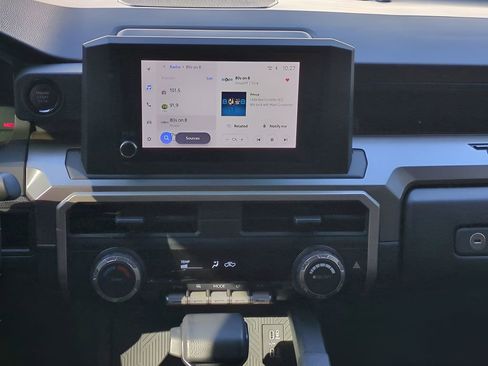 Used 2024 Toyota Tacoma SR5 image 17