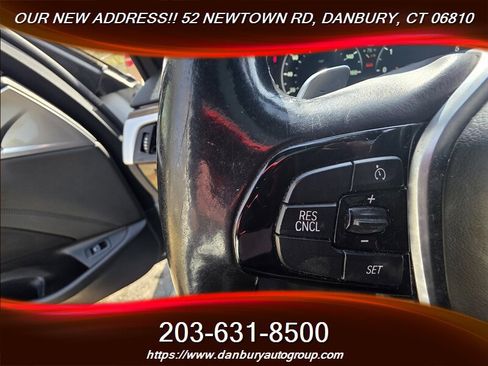 Used 2019 BMW 530i xDrive w/ Convenience Package image 14