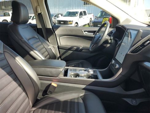 Used 2024 Ford Edge SEL image 35