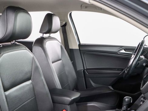 Used 2019 Volkswagen Tiguan SEL Premium R-Line image 27