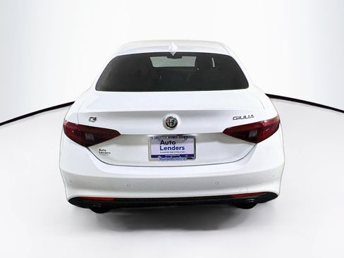 Used 2022 Alfa Romeo Giulia Sprint AWD/4WD image 6