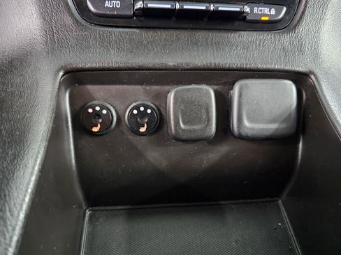 Used 2015 GMC Yukon SLE w/ HD Trailering Package image 29